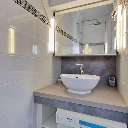 Maisonnette Climatisée, Animaux Ok - Proche - Fr-1-387-228 * Marseillan (Herault)